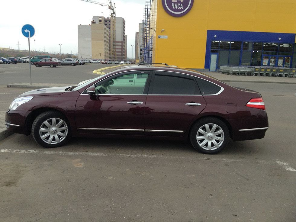 ������� Nissan